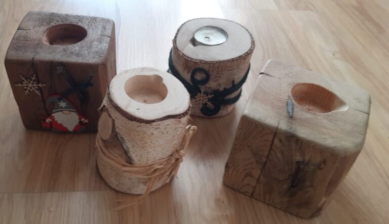 Aukcja 4 (dwa z lewej sprzedane)